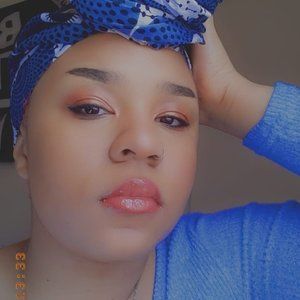 Meet your Posher, Samaria